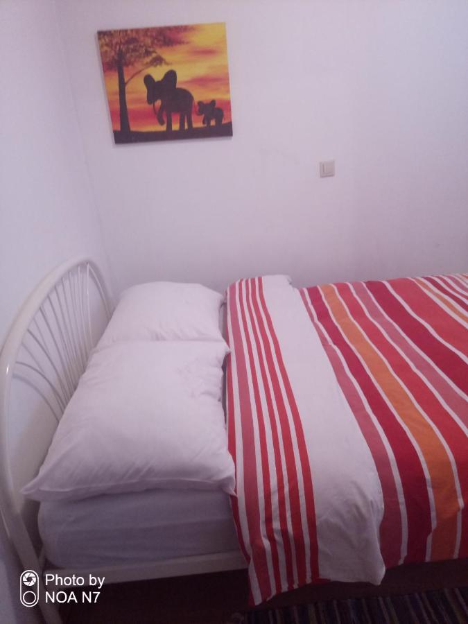 Vacation House Loreta Sveti Rok Экстерьер фото